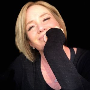 Meet your Posher, Holly